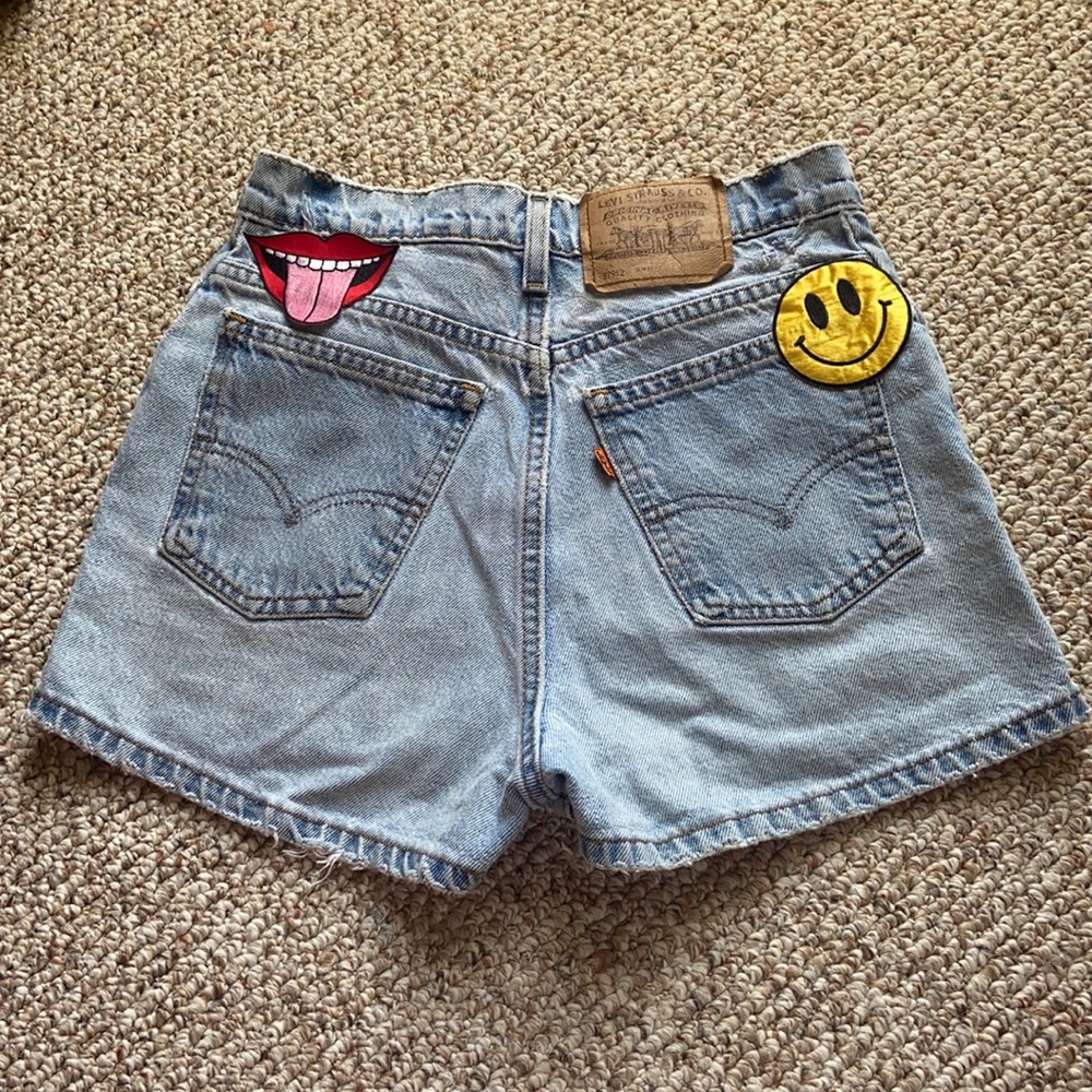 Vintage Buttery Soft Levi Shorts 26